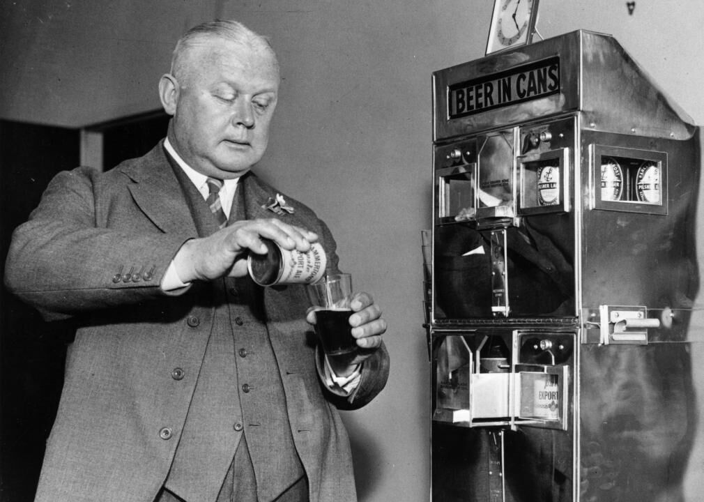 1935: The popularity of canned beer